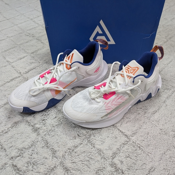 Nike Giannis Immortality 2 White Silver Blue Basketball Shoes Mens 9.5 New - Picture 3 of 8